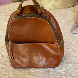 Ladies Patricia Nash backpack like new!